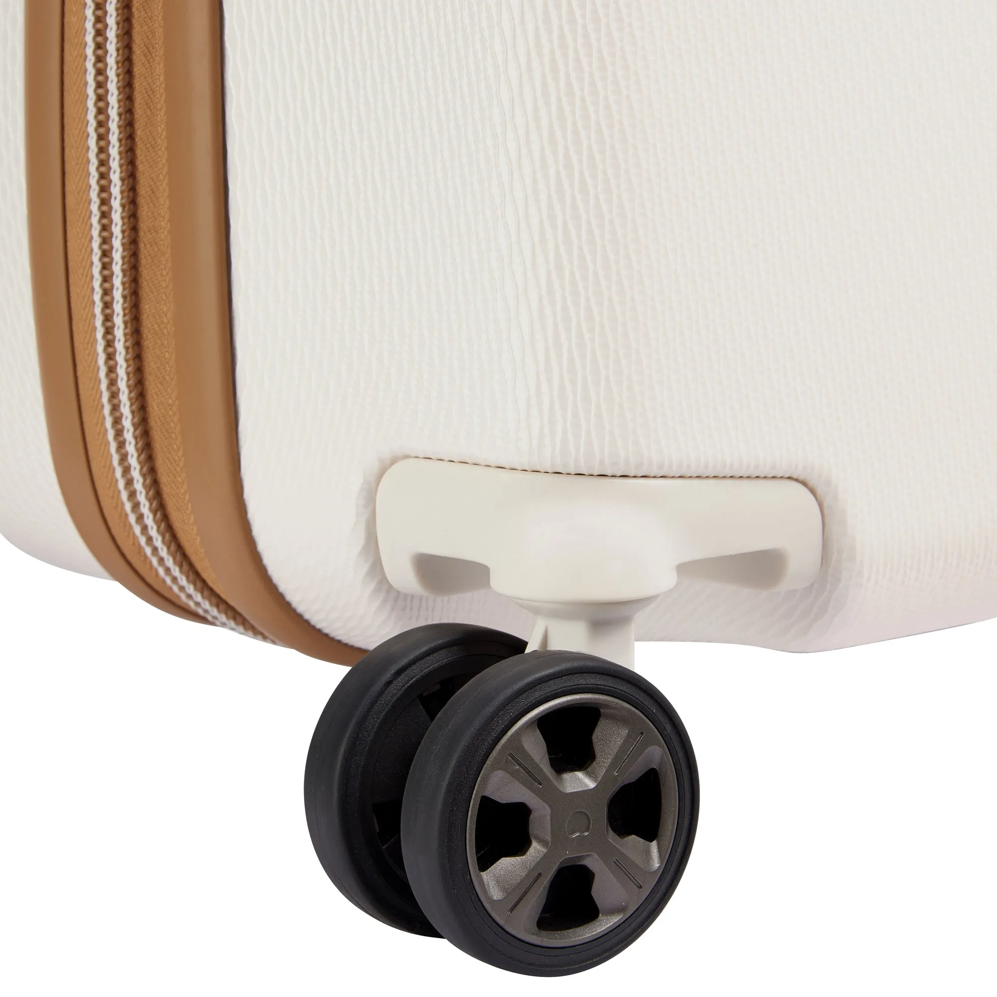 Delsey Chatelet Air 2.0 International  Carry-On Spinner