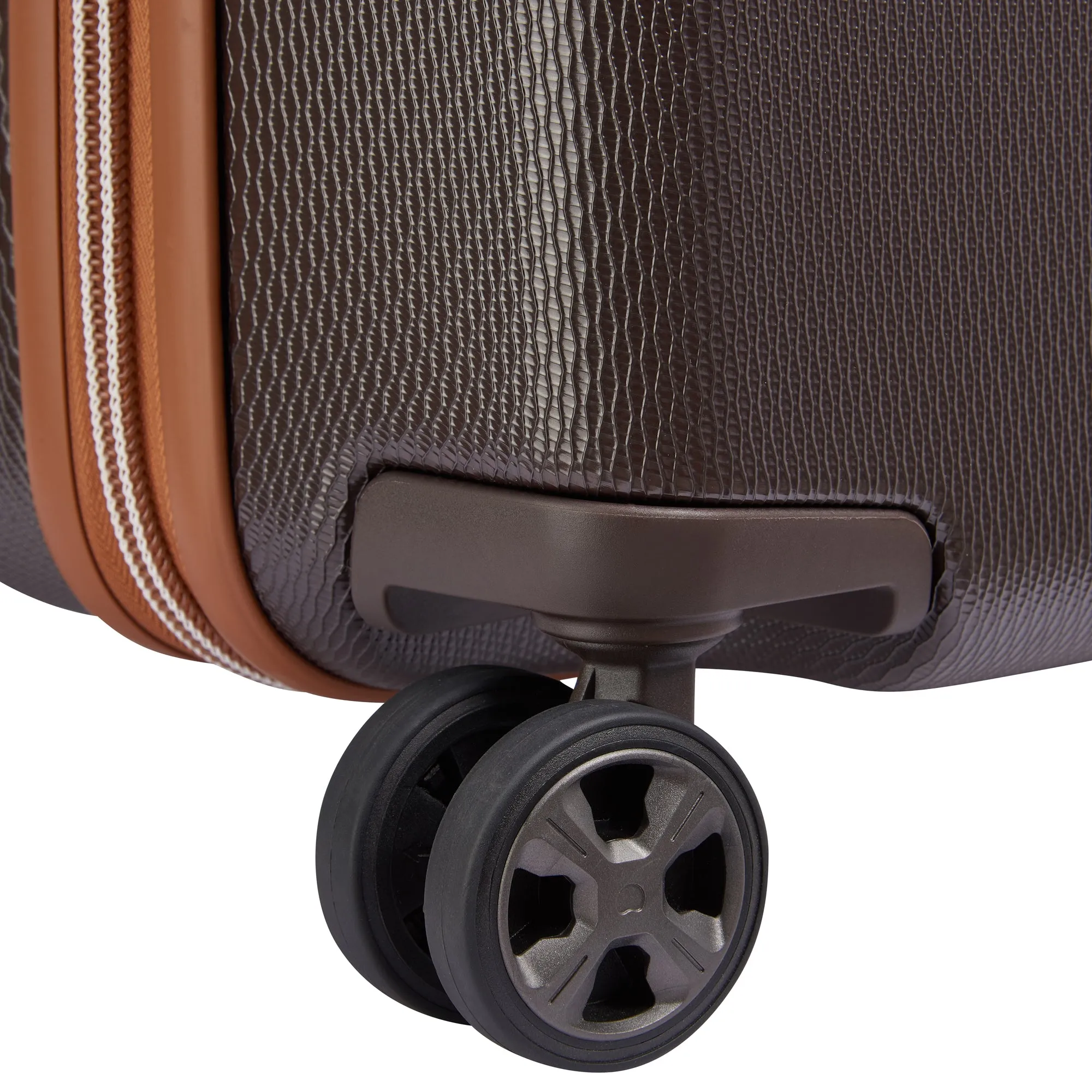 Delsey Chatelet Air 2.0 International  Carry-On Spinner