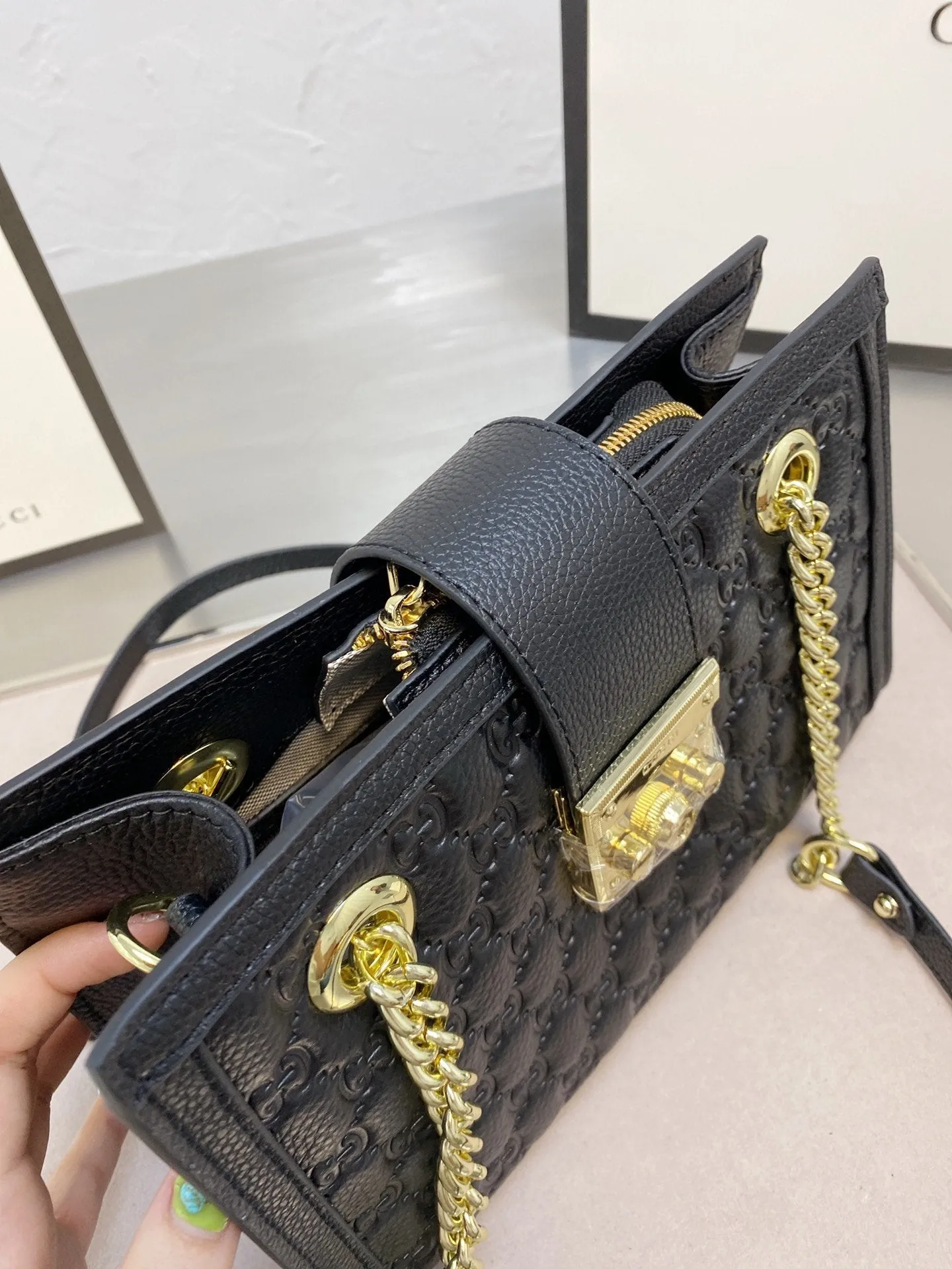 Designer Handbags GI 205