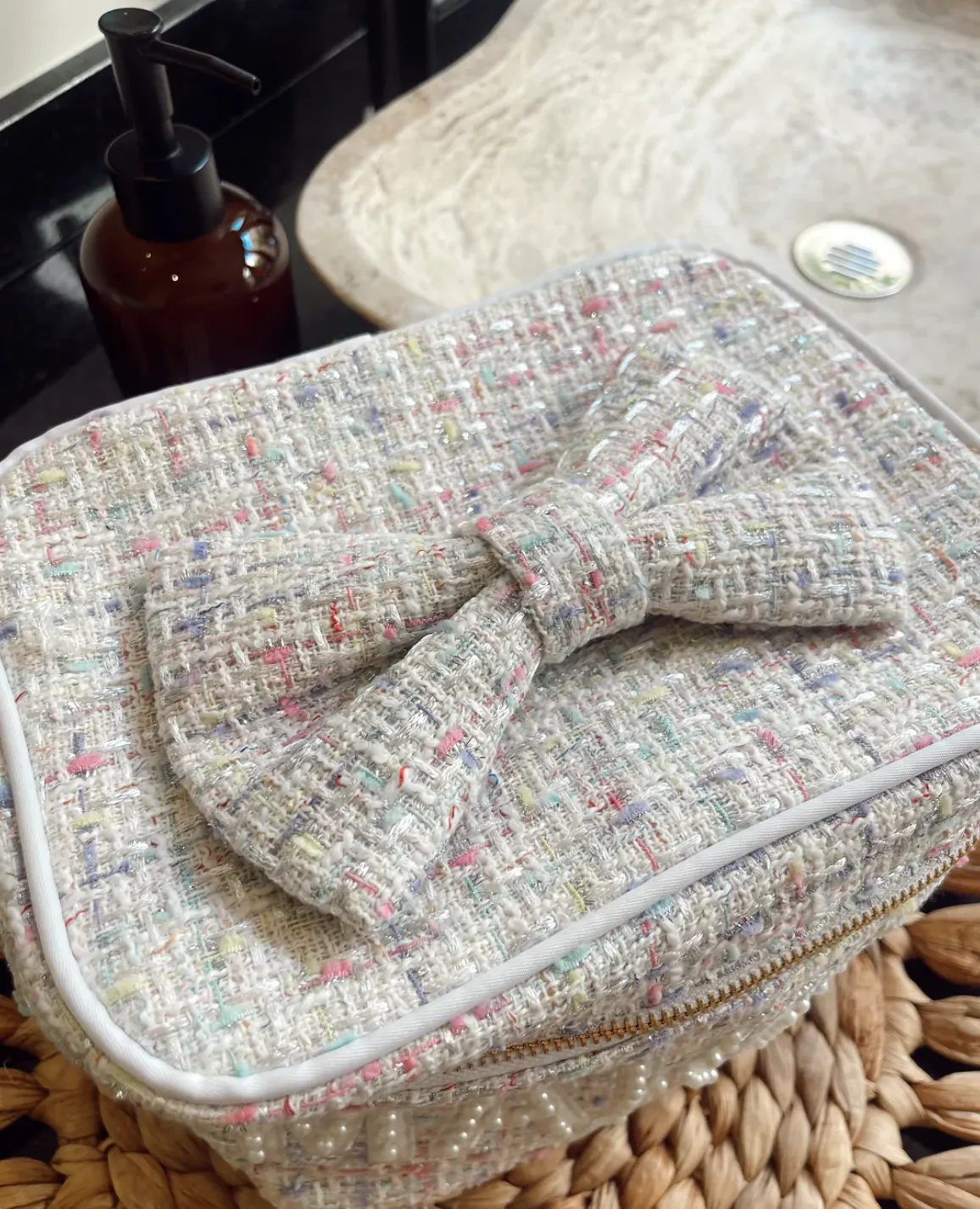 NEW!! Tweed MAKEUP Bag in White