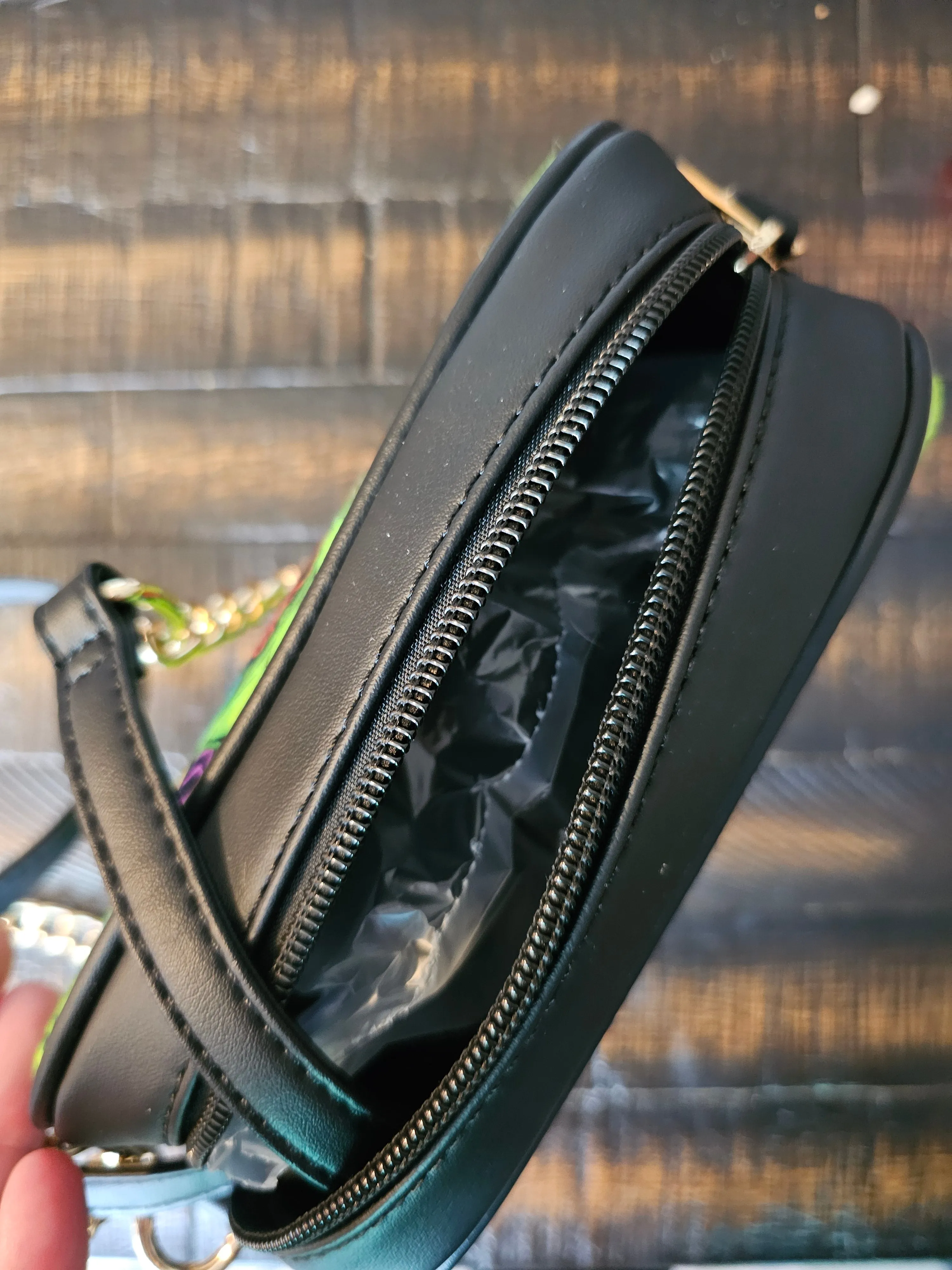 Oogie crossbody bag