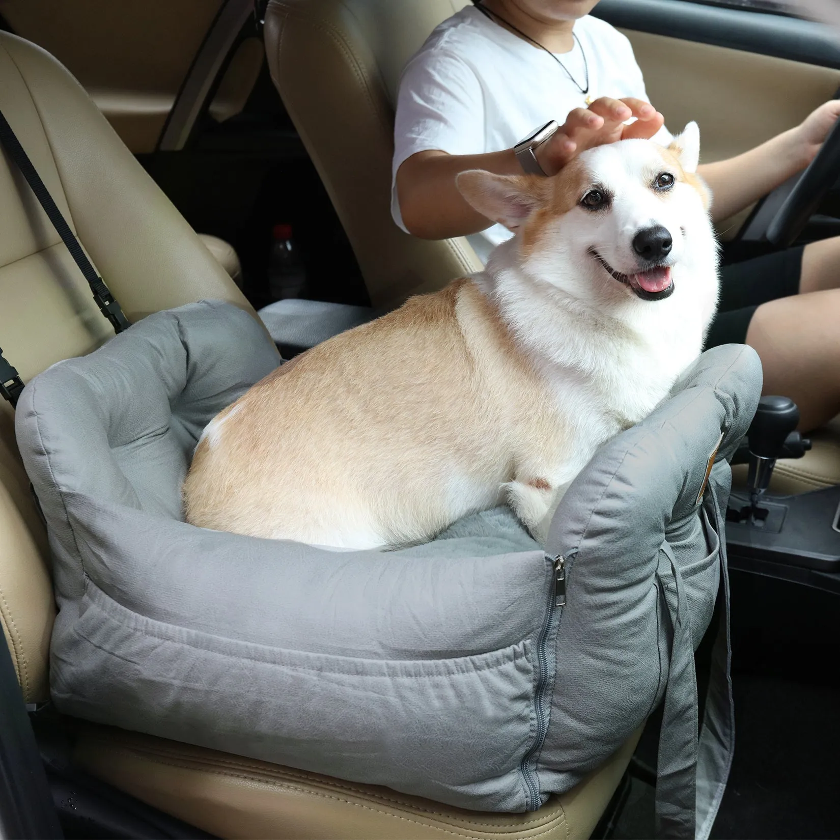 Pet Car Seat: Semi-closed Dog Pet Travel Bed Car Booter Seat with Handle and Safety Belt for Small Animals, Outdoor Trips