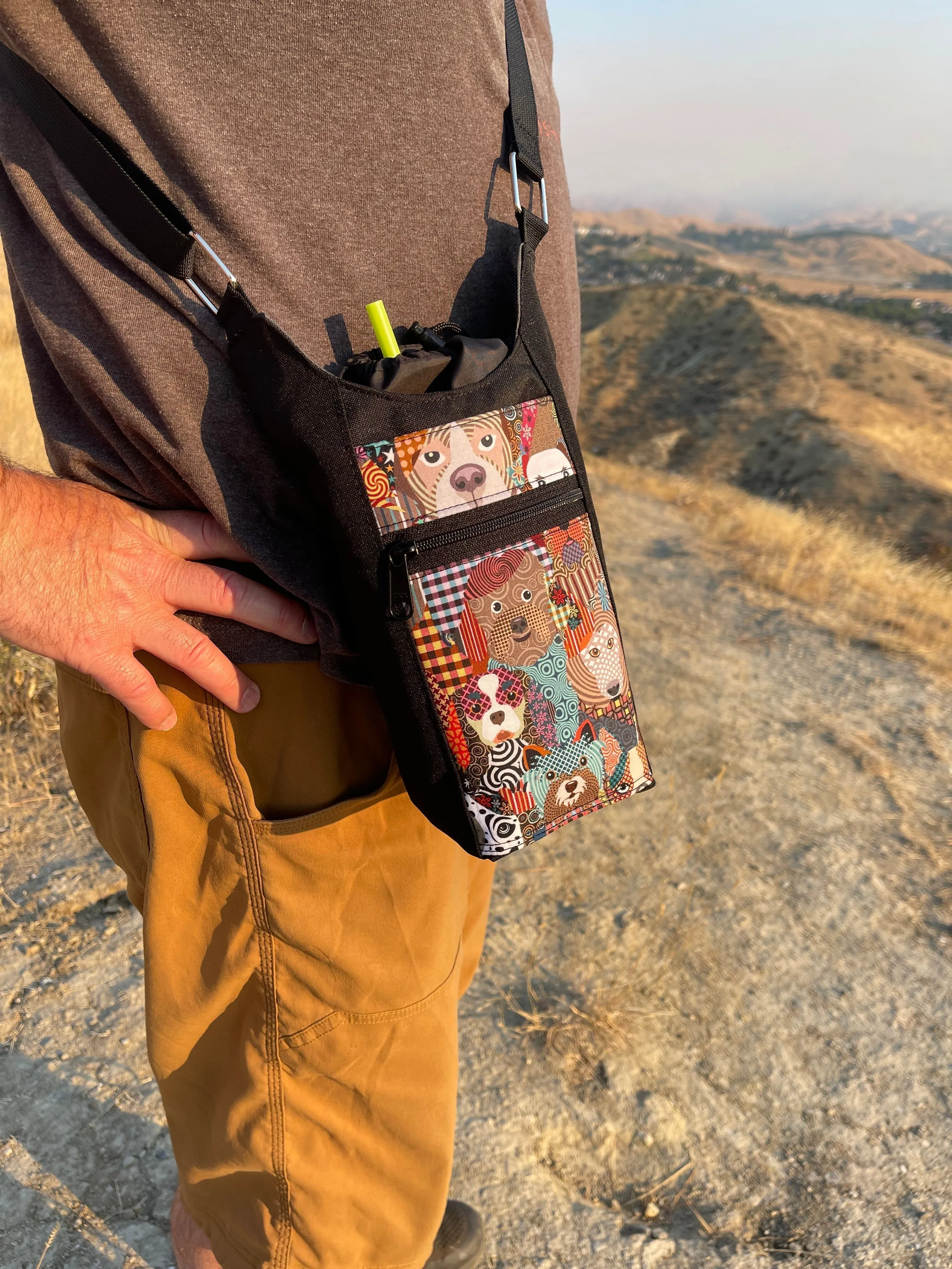 Water Bottle Crossbody Bag - Day Drinker - Floragraphix Purple Boarder Pocket